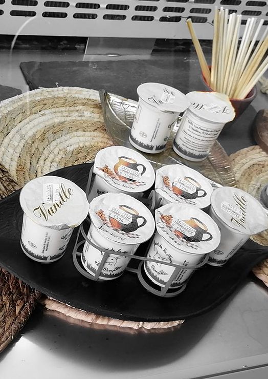 Les Yaourts Fermiers (Nature, Sucrés et Vanille)